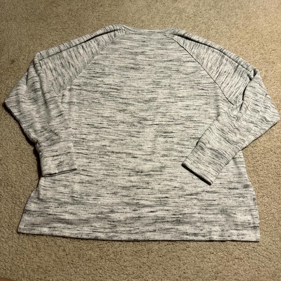 Aerie grey sweater - Picture 3 of 3